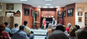 Obra de teatro en el centro